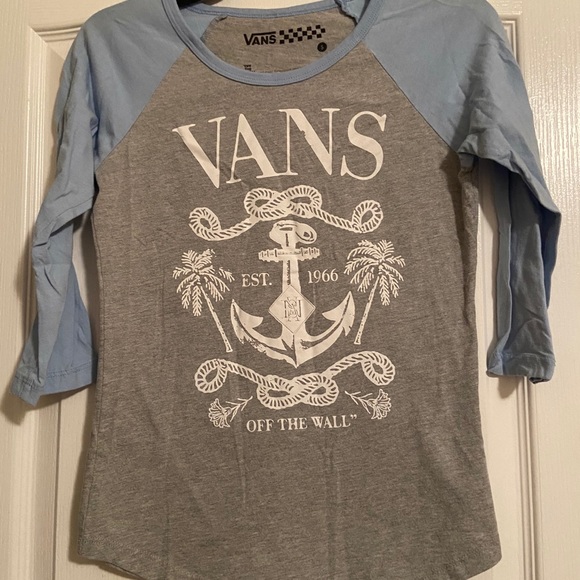 Vans Tops - Vans baseball tee